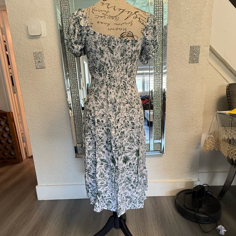 Francesca’s Mi Ami Floral Midi Dress - White & Green Cottagecore Slit Dress S - Picture 4 of 12
